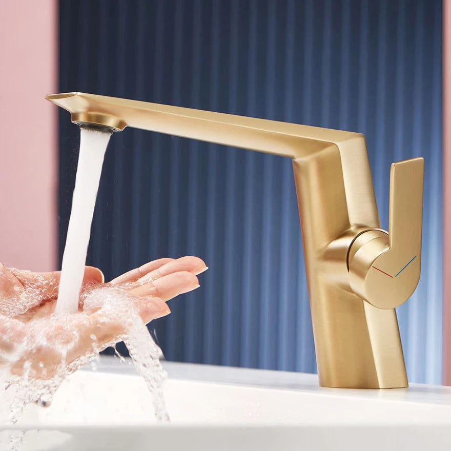 Gold Single Bathroom Handle Faucet Basin