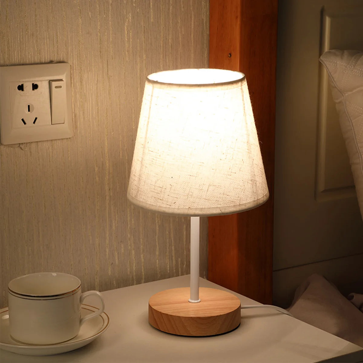 USB Bedside Night Light Table Lamp - DJ Home Goods